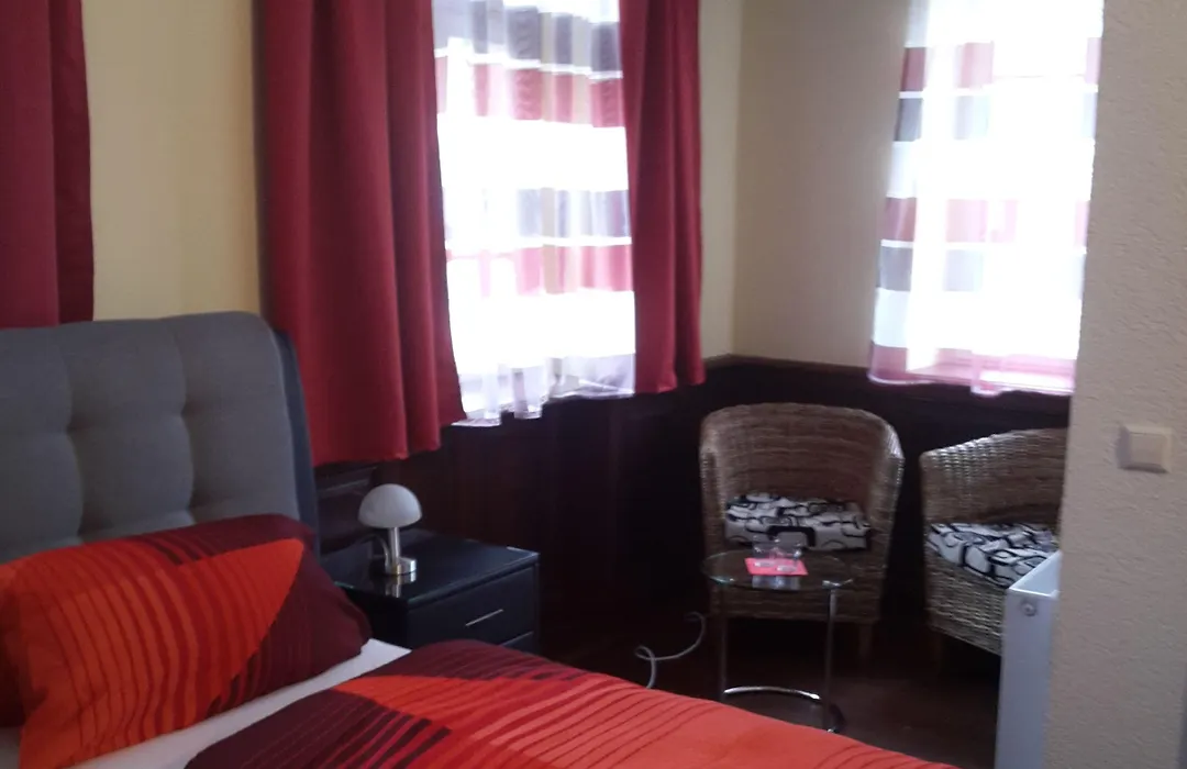 Hotel Zum Schwanen-1